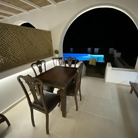 بيت خشبي Searock And