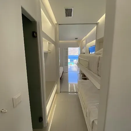 롯지 Searock And *