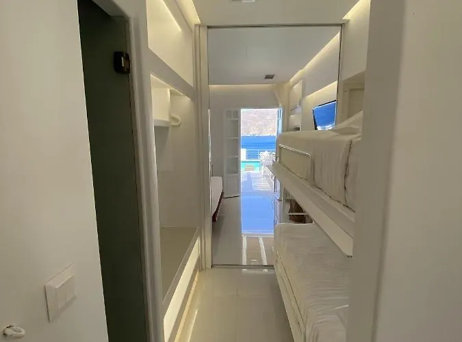 Orman Evi Searock And *